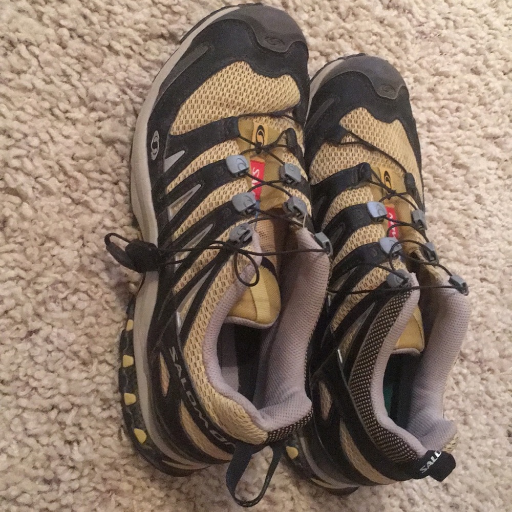 Salomon running shoes. Great for hiking.